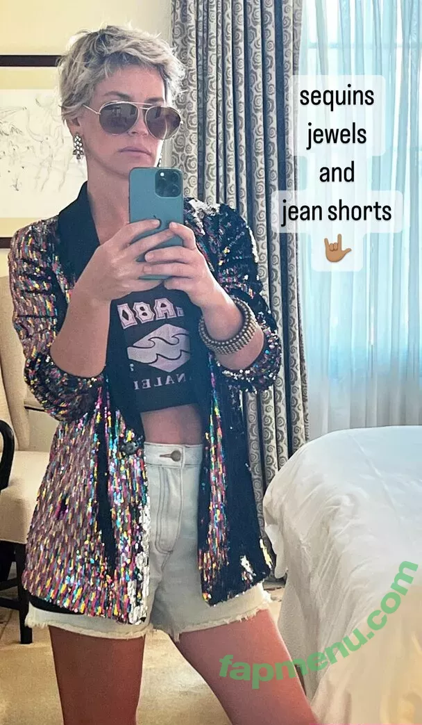 Evangeline Lilly nude photo #0057 (evangelinelillyofficial / lilyevangeline)