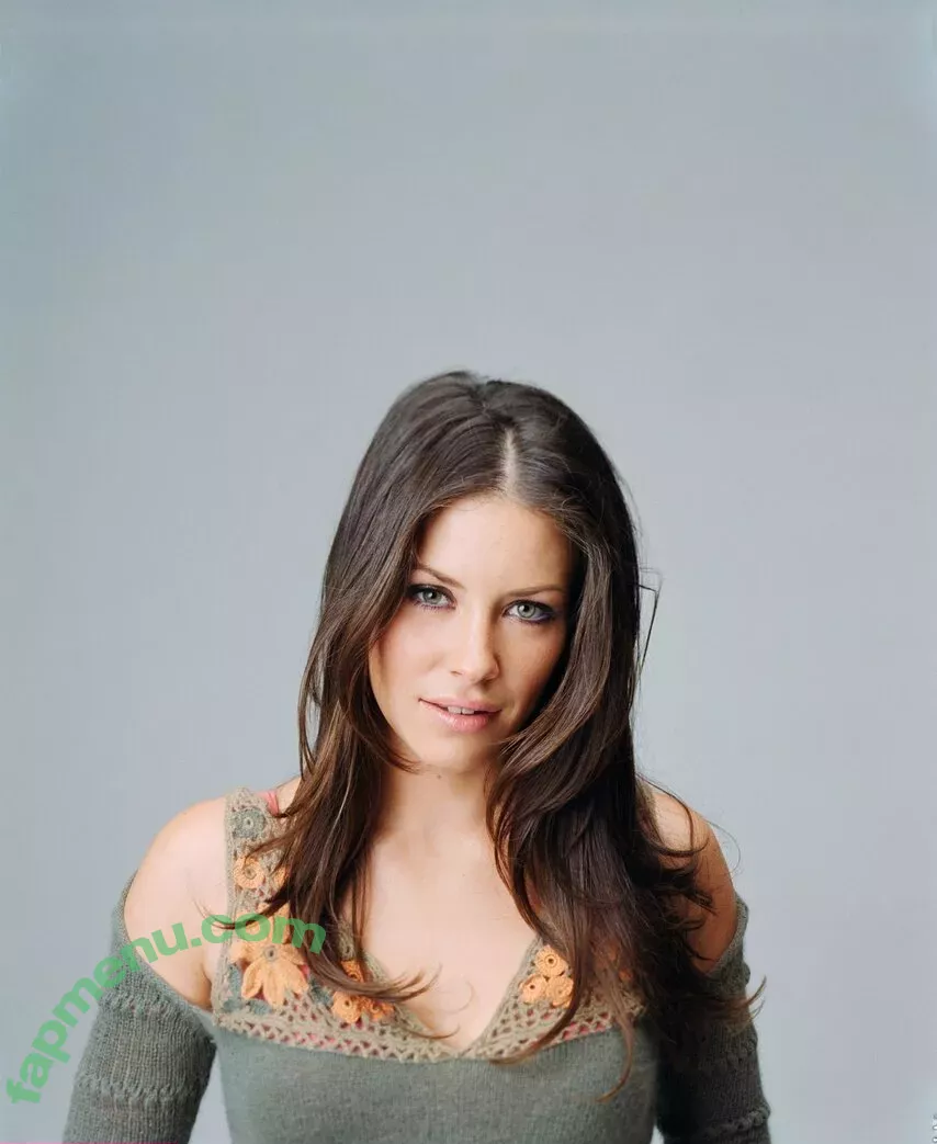 Evangeline Lilly nude photo #0071 (evangelinelillyofficial / lilyevangeline)