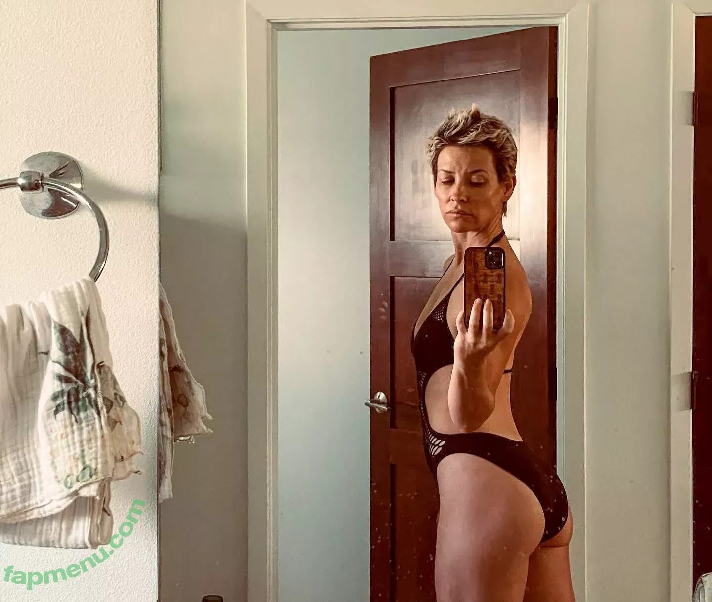 Evangeline Lilly nude photo #0370 (evangelinelillyofficial / lilyevangeline)