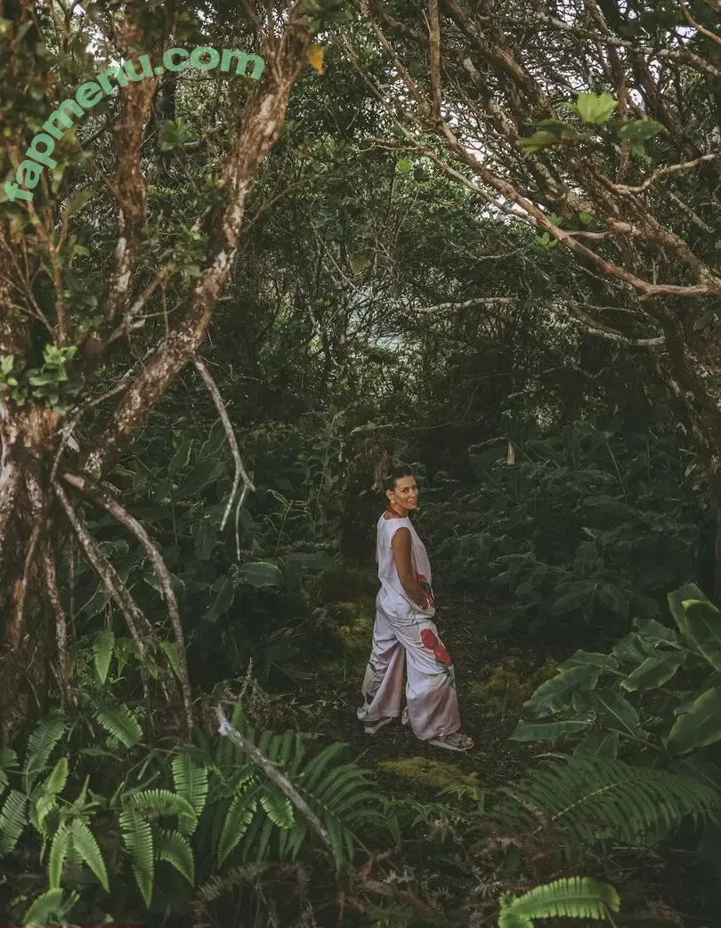 Evangeline Lilly nude photo #0578 (evangelinelillyofficial / lilyevangeline)