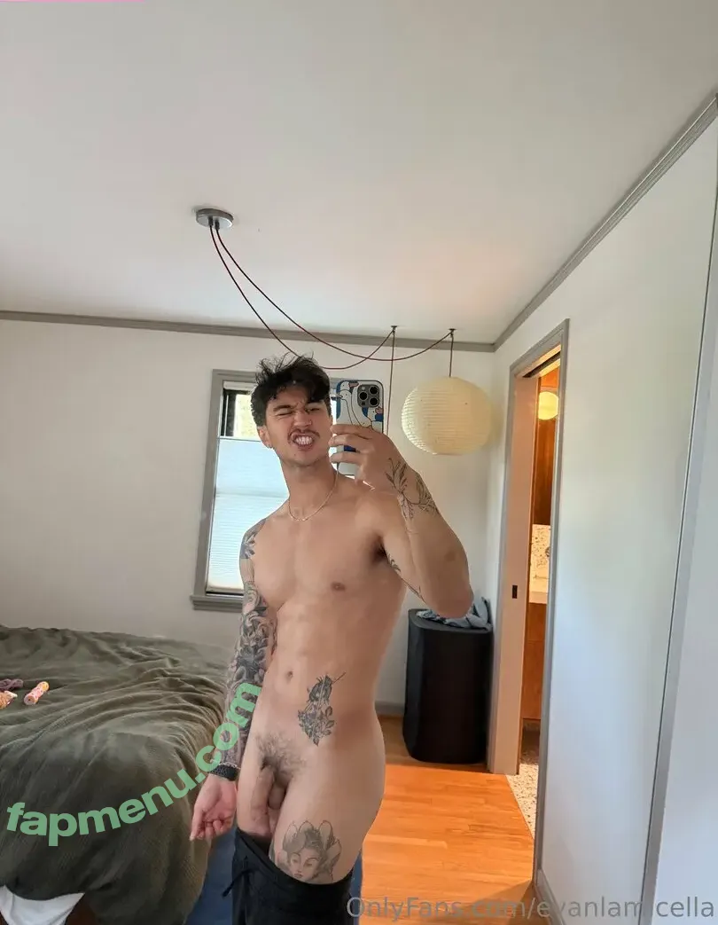 evanlamicella nude photo #0007 (evanlamicella)