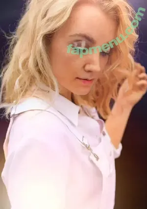 Evanna Lynch / evannalynch nude photo #0111
