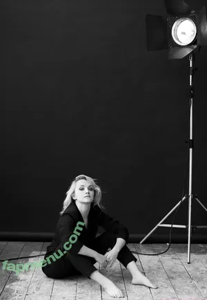 Evanna Lynch / evannalynch nude photo #0136