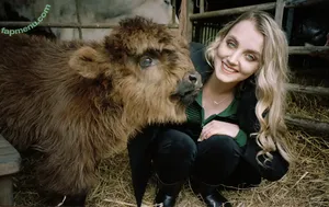 Evanna Lynch / evannalynch nude photo #0138