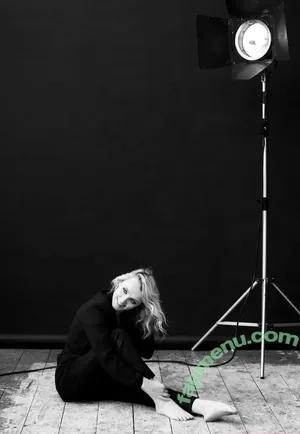 Evanna Lynch / evannalynch nude photo #0156