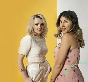 Evanna Lynch / evannalynch nude photo #0171