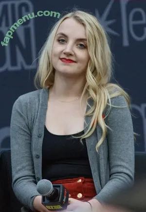 Evanna Lynch / evannalynch nude photo #0182