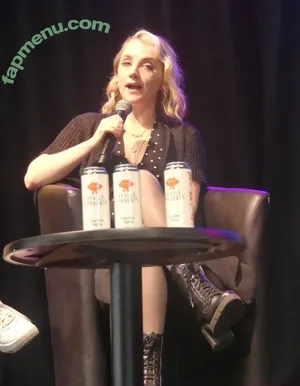 Evanna Lynch / evannalynch nude photo #0192