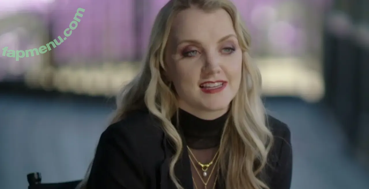 Evanna Lynch nude photo #0107 (evannalynch)