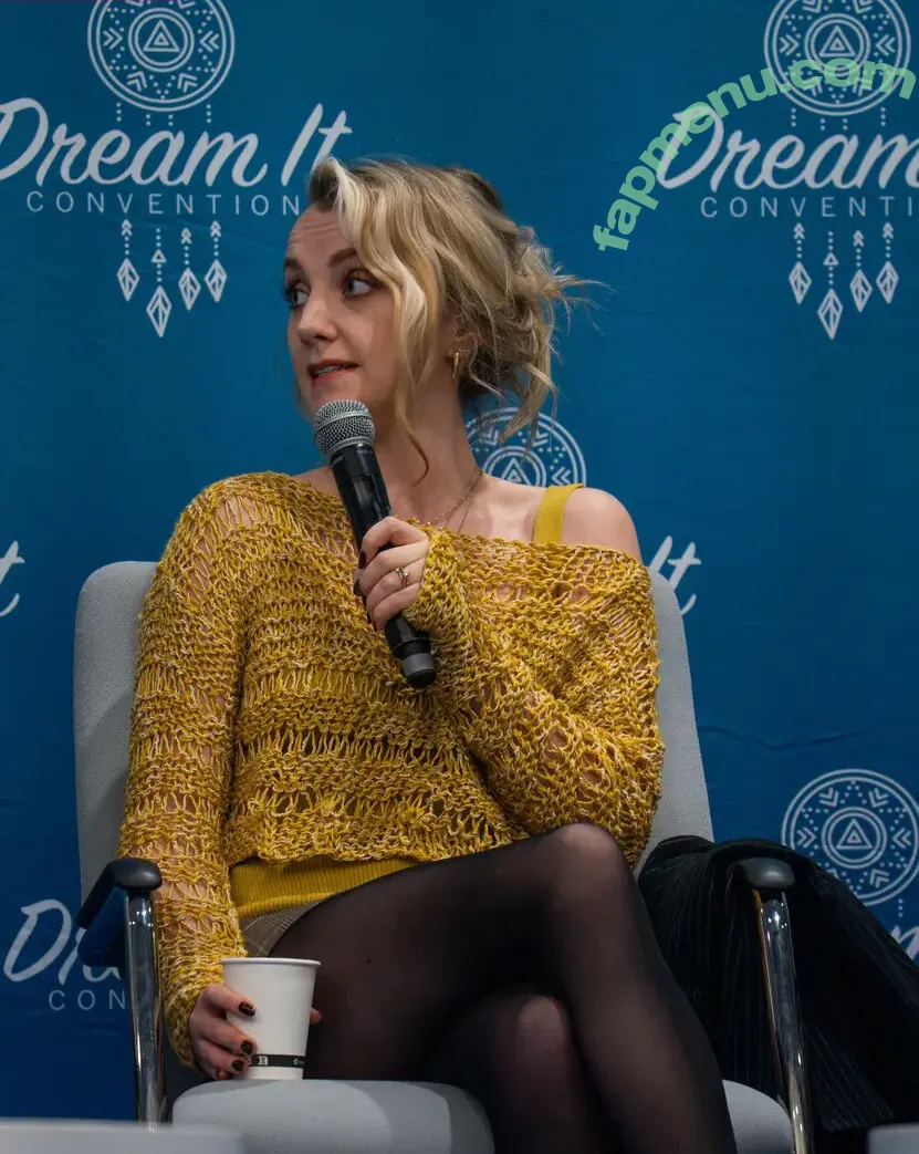 Evanna Lynch nude photo #0116 (evannalynch)