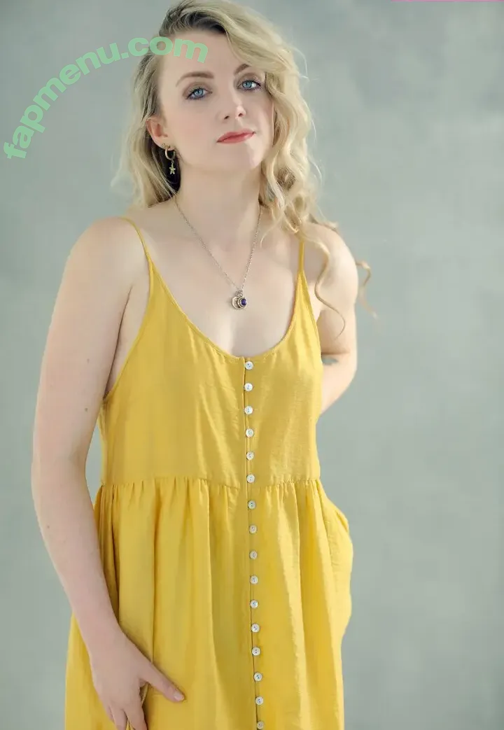 Evanna Lynch nude photo #0152 (evannalynch)