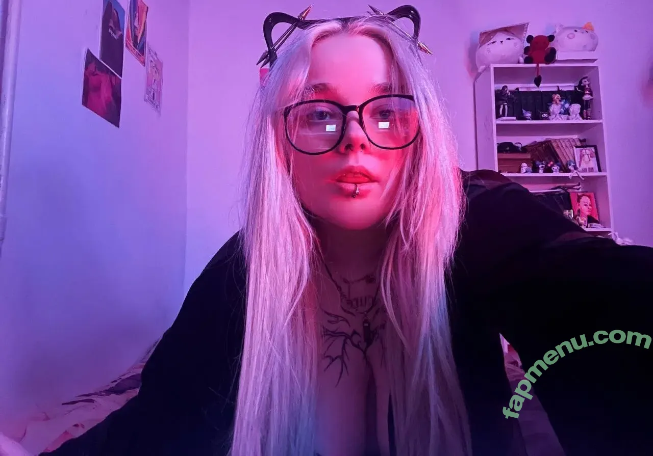 evanwexx nude photo #0002 (Rigel)