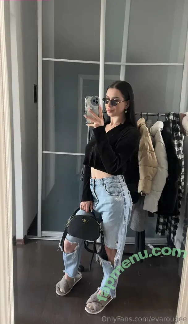 evarougee nude photo #0012 (alougee)