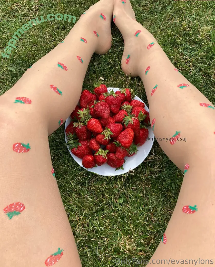 evasnylons nude photo #0067 (harisnyas_csaj)