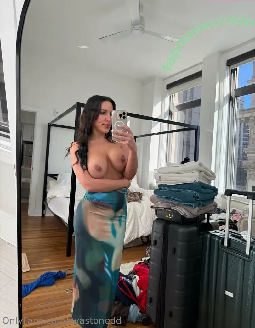 evastonedd nude photo #0080 (stoneddeva)