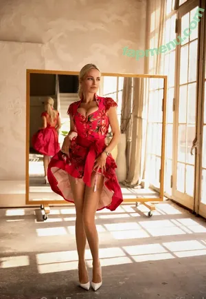 Eve Cruz / evecruz.official nude photo #0046