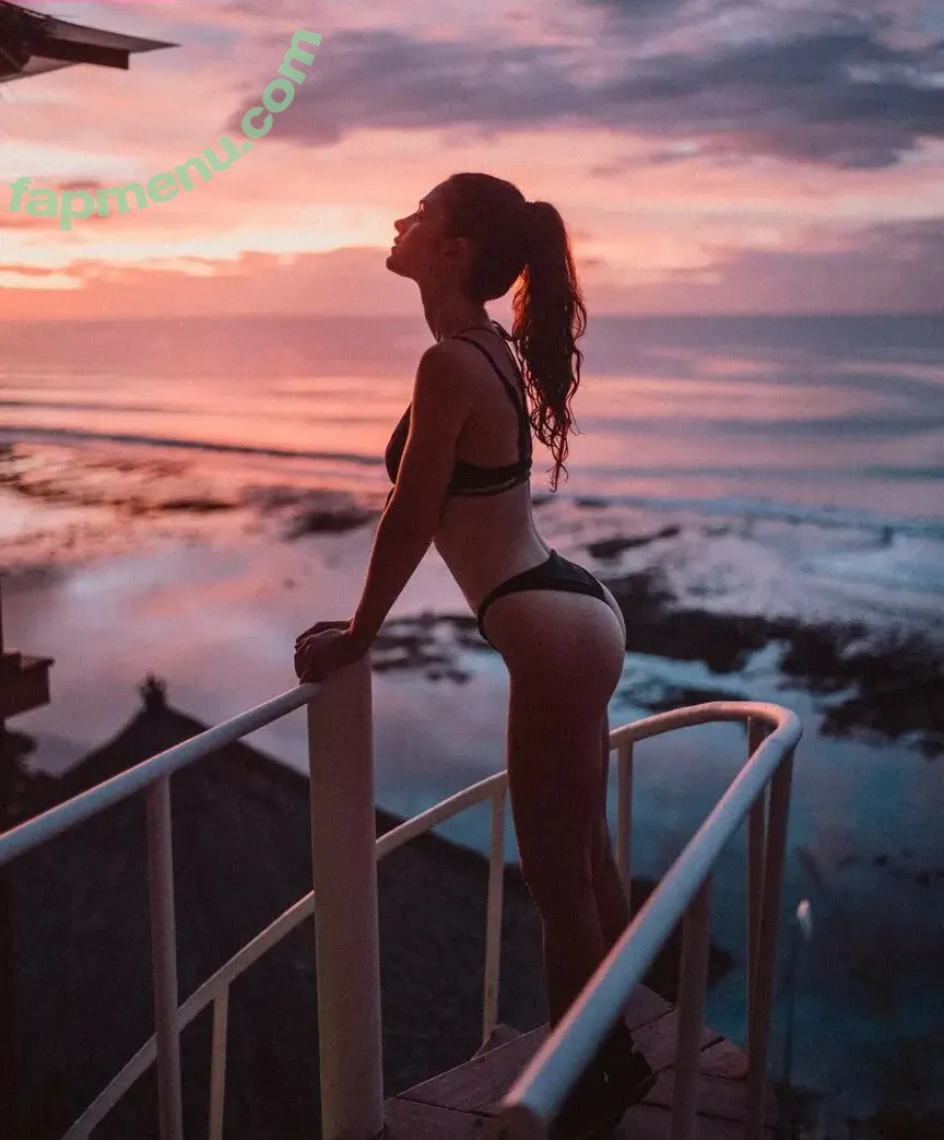 Eve Dumon nude photo #0440 (evedumon)