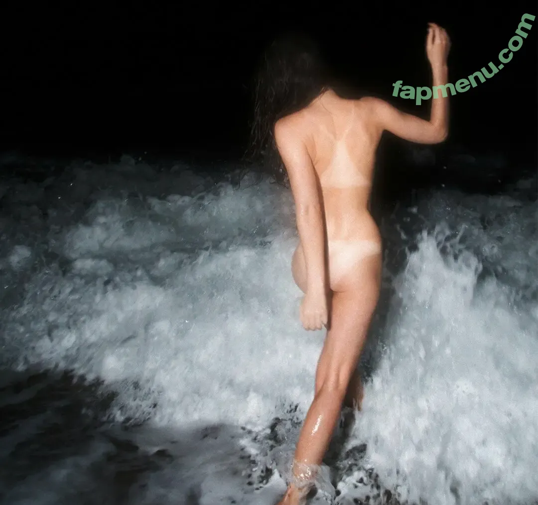 Eve Dumon nude photo #0456 (evedumon)