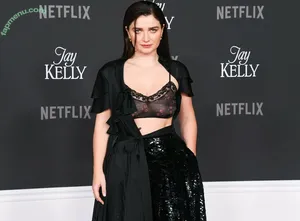 Eve Hewson / evehewson nude photo #0432