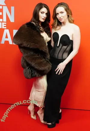 Eve Hewson / evehewson nude photo #0481