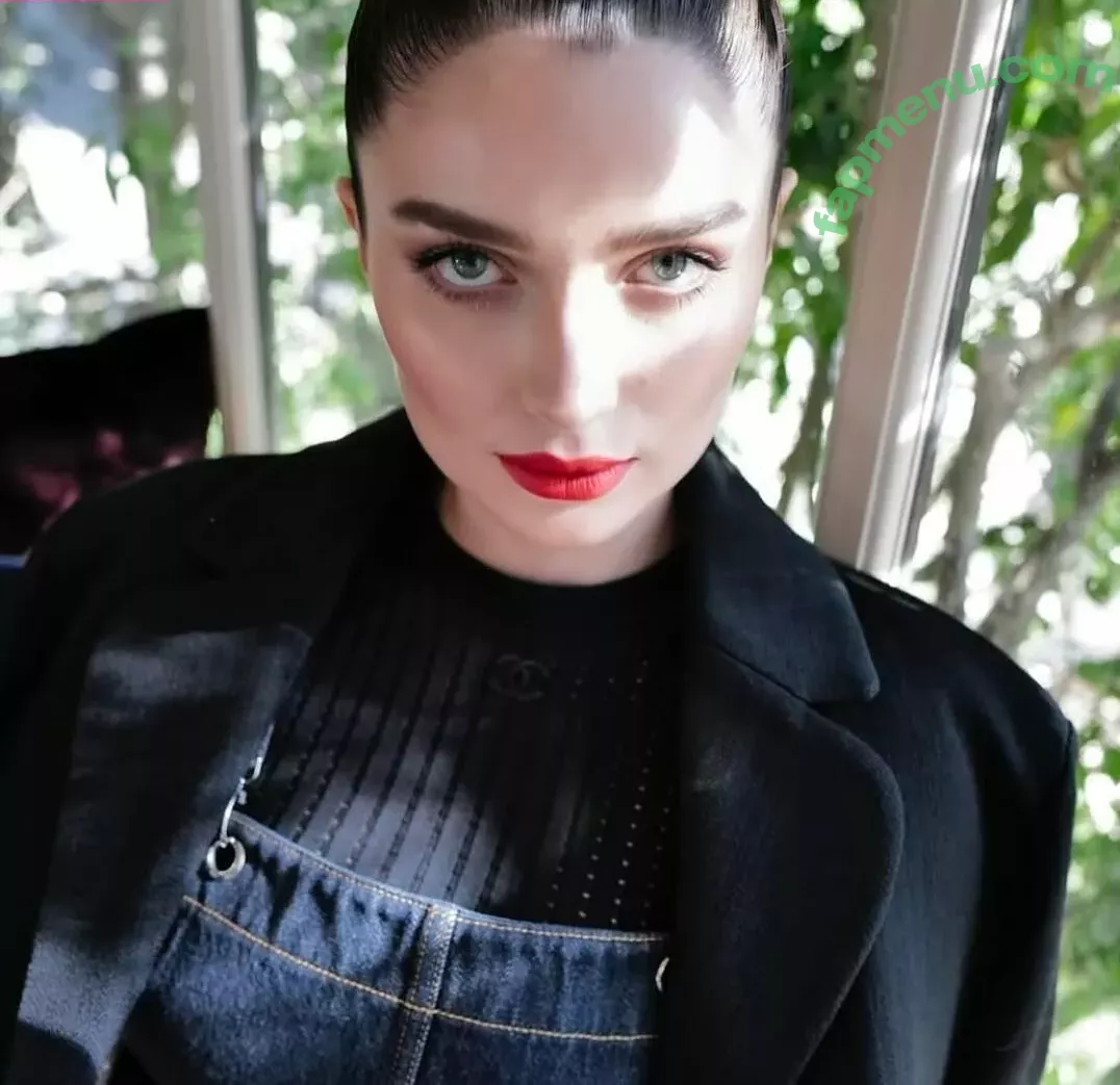 Eve Hewson nude photo #0247 (evehewson)