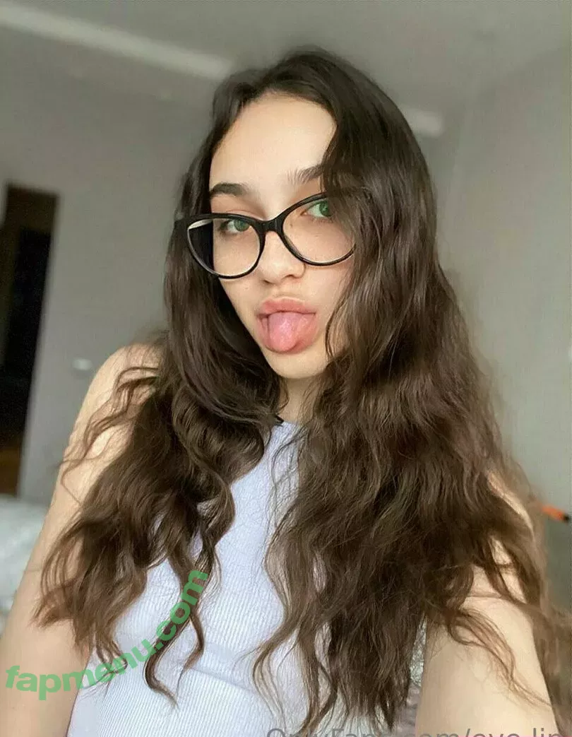 eve_llin nude photo #0055 (eve_llin)