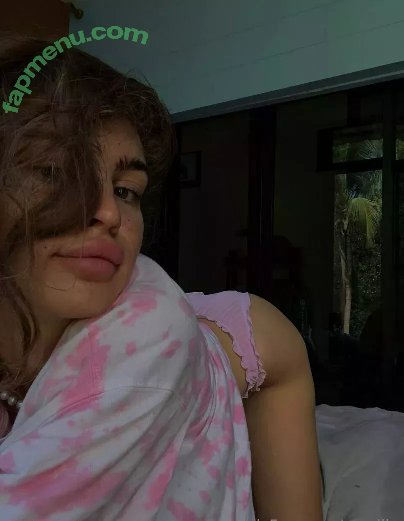 eve_llin nude photo #0097 (eve_llin)