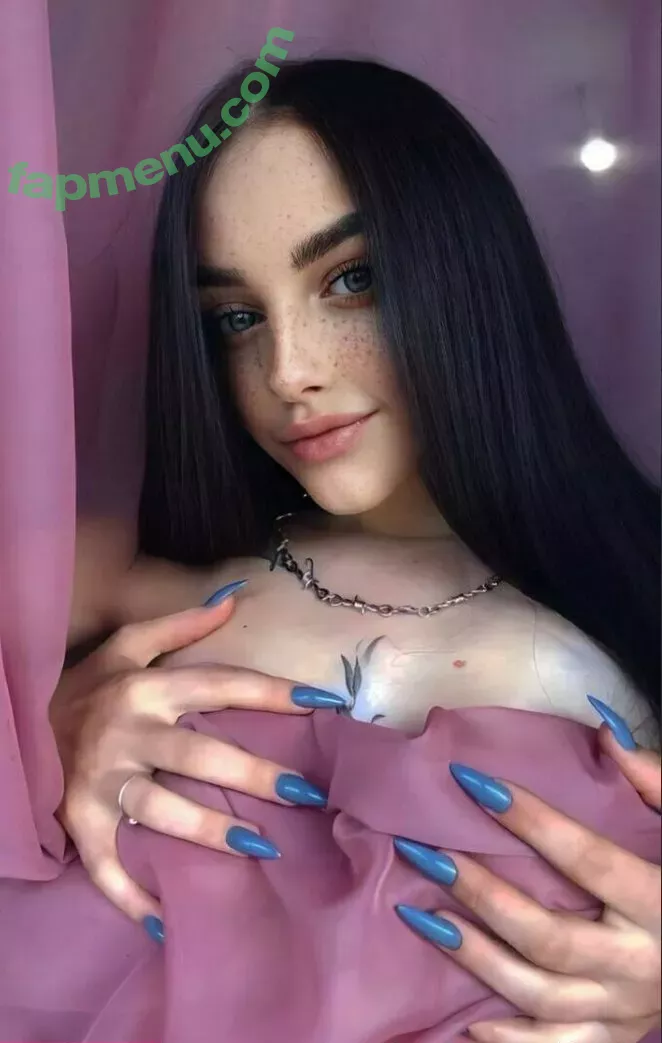 eve_llin nude photo #0185 (eve_llin)