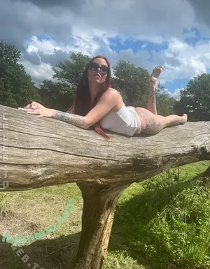 Evee_Avery / Evee_patreonpics nude photo #0127