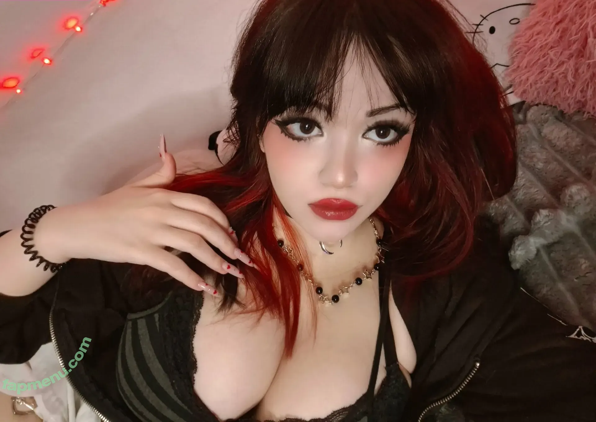 eveisbed nude photo #0130 (eveisbed)