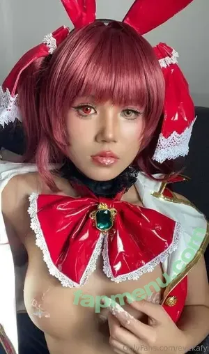 Evekafy / evekafycos nude photo #0001