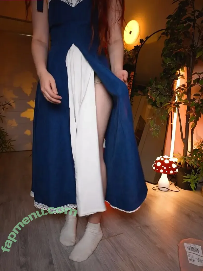 eveliinushkaa nude photo #0025 (Evelina Sairanova / evelinushka)