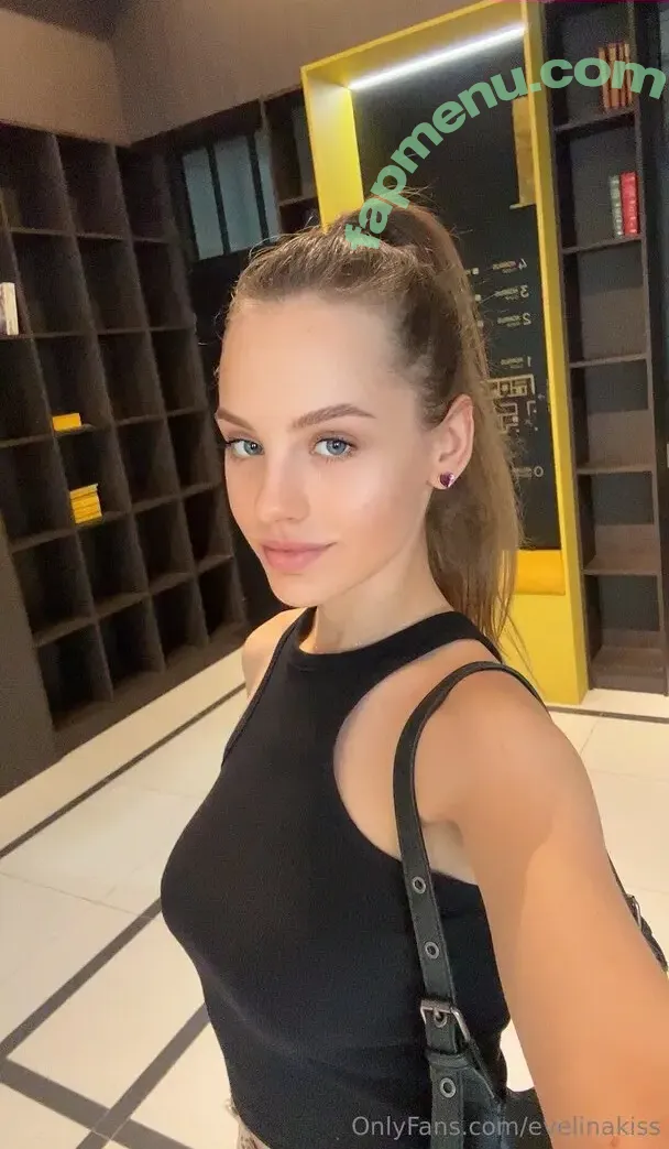 evelinakiss nude photo #0007 (evcheeke)