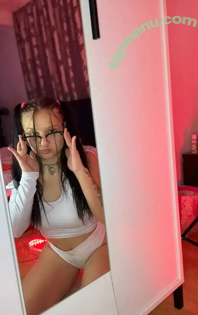 eveline.dobre nude photo #0019 (eveline.dobre)