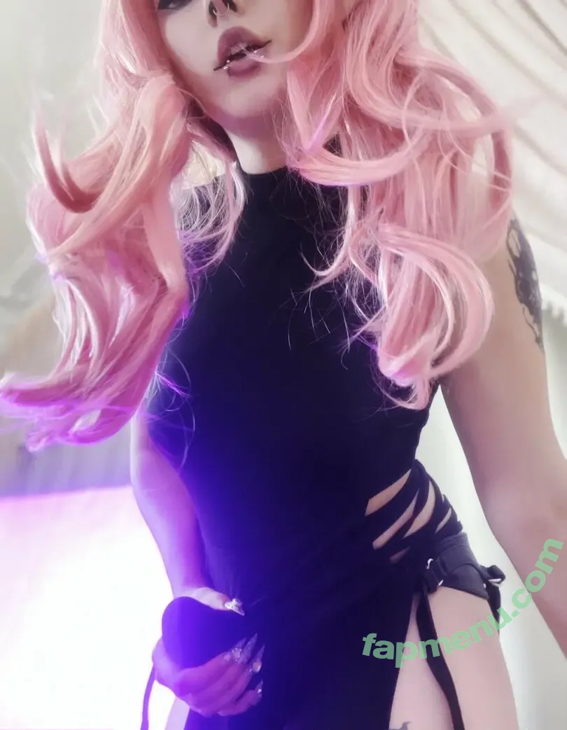 evelinelore nude photo #0080 (evelinelore_)