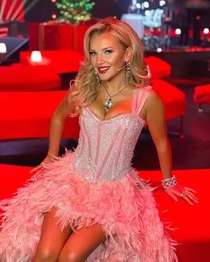 Evelyn Burdecki / evelyn_burdecki / evelynburdecki nude photo #0081