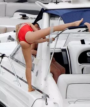 Evelyn Burdecki / evelyn_burdecki / evelynburdecki nude photo #0100