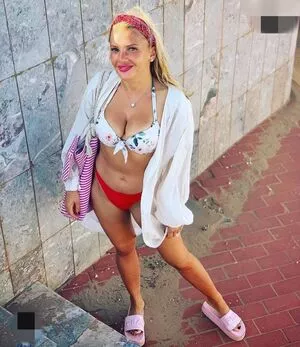 Evelyn Burdecki / evelyn_burdecki / evelynburdecki nude photo #0116