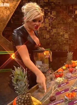 Evelyn Burdecki / evelyn_burdecki / evelynburdecki nude photo #0249