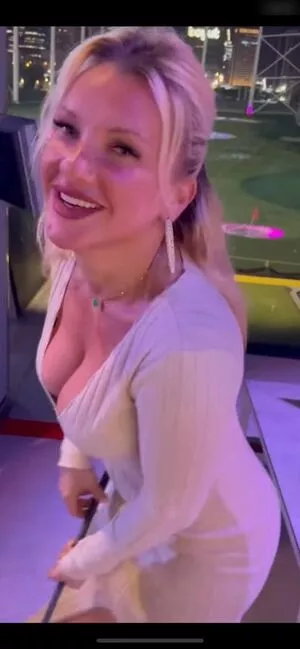 Evelyn Burdecki / evelyn_burdecki / evelynburdecki nude photo #0318