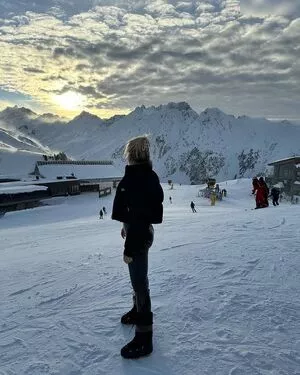 Evelyn Burdecki / evelyn_burdecki / evelynburdecki nude photo #0376