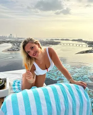 Evelyn Burdecki / evelyn_burdecki / evelynburdecki nude photo #0381