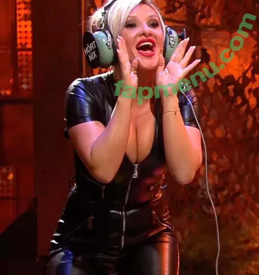 Evelyn Burdecki nude photo #0222 (evelyn_burdecki / evelynburdecki)