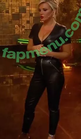 Evelyn Burdecki nude photo #0241 (evelyn_burdecki / evelynburdecki)