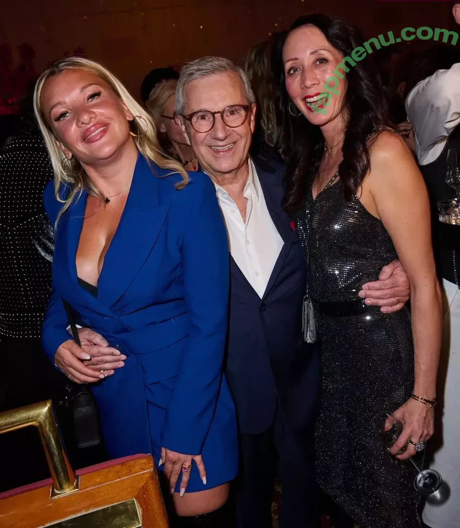 Evelyn Burdecki nude photo #0426 (evelyn_burdecki / evelynburdecki)