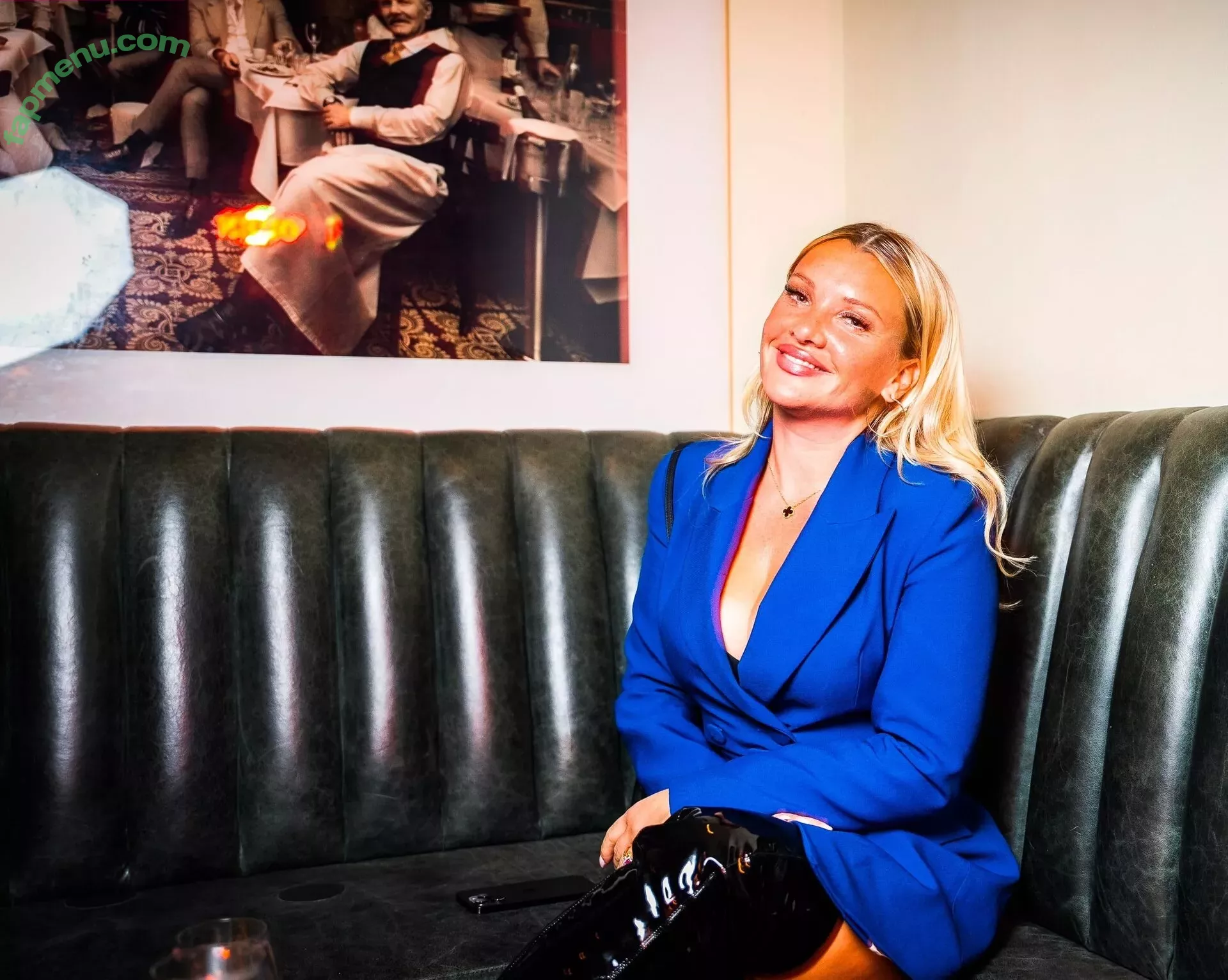 Evelyn Burdecki nude photo #0427 (evelyn_burdecki / evelynburdecki)