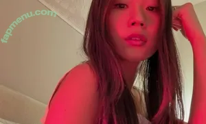 Evelyn Ha / eveee9 / hjevelyn nude photo #0126