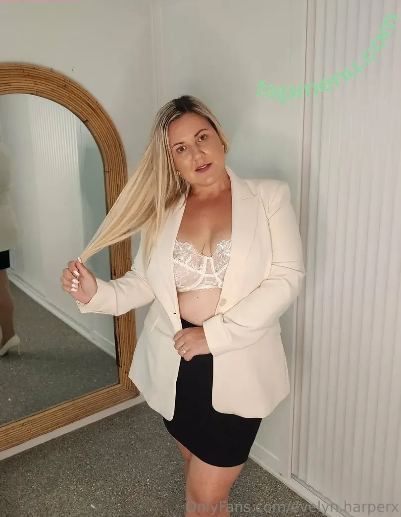 evelyn.harperx nude photo #0028 (evelyn.harper.x)