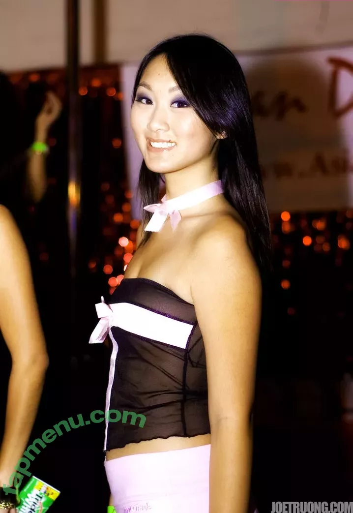 Evelyn Lin nude photo #0090 (evolutionofevie / xevelynlinx)