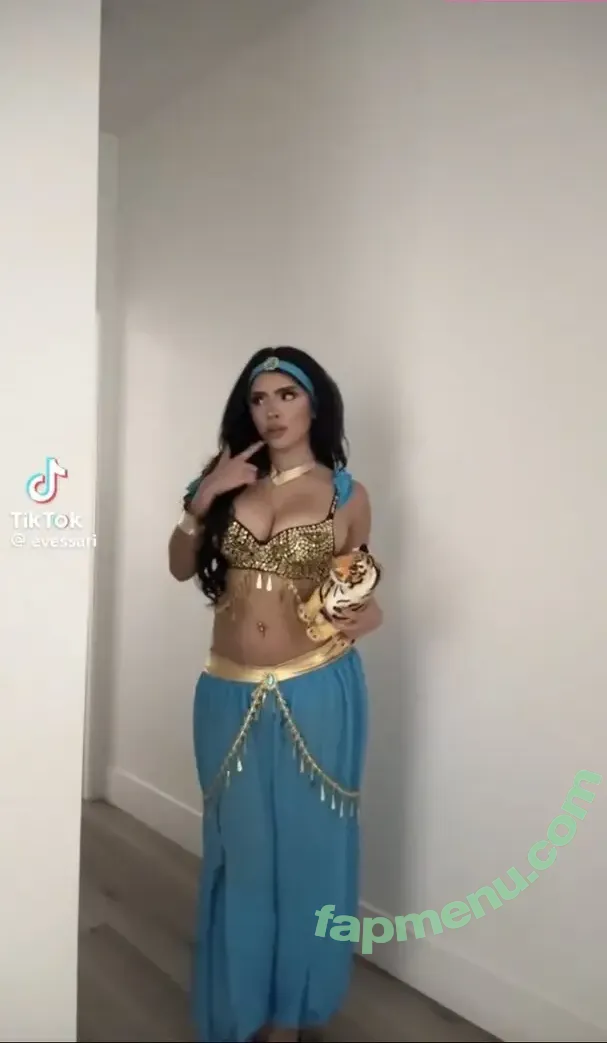 Evelyn Ortiz nude photo #0090 (Evelynomadera)